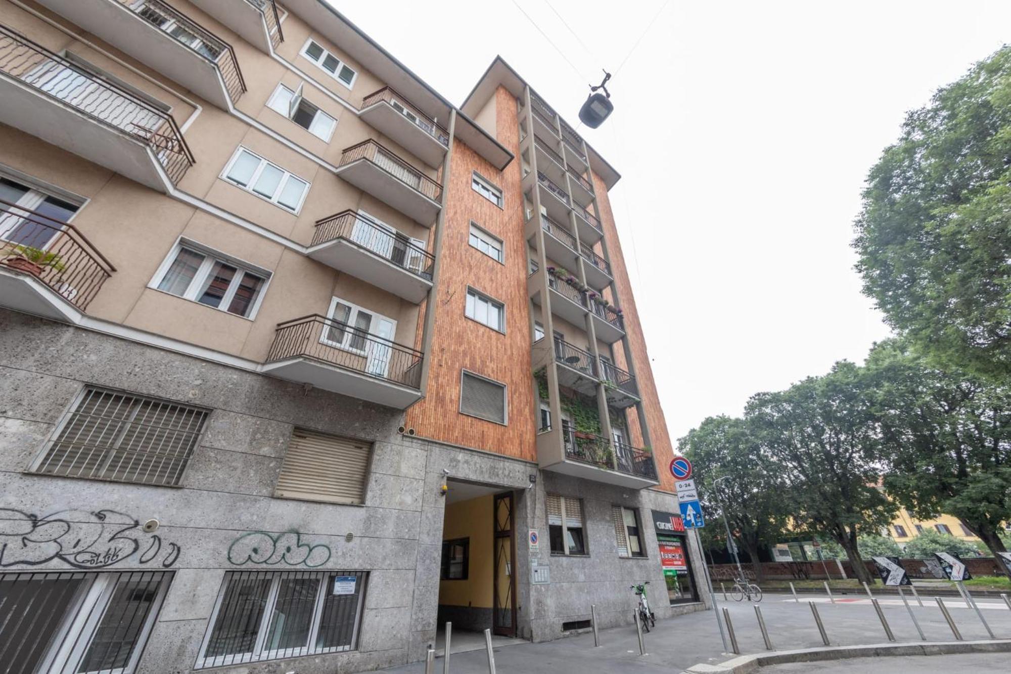Arena 35 Apartment Milan Exterior photo